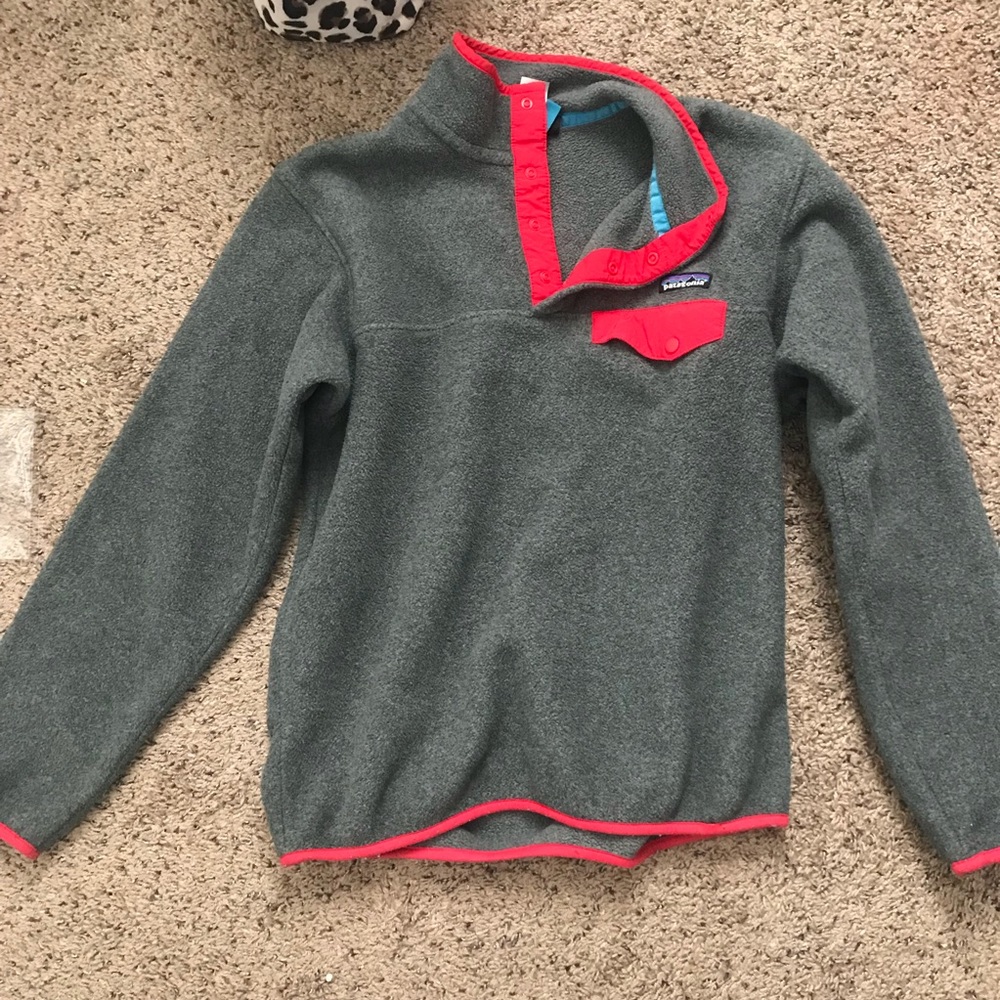 patagonia fleece pullover!